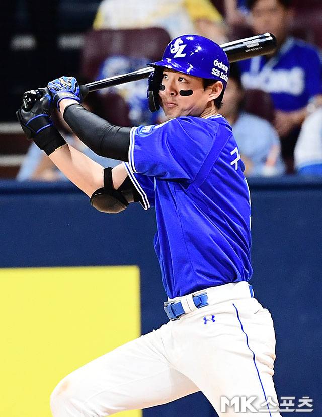 구자욱은 10일 창원 NC전에서 적시타를 쳤다. 사진=김영구 기자
