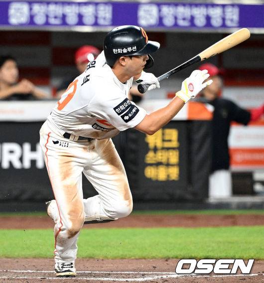 [OSEN=대전, 이대선 기자] 7회말 무사에서 한화 이원석이 안타를 치고 있다. 2025.07.08 /sunday@osen.co.kr