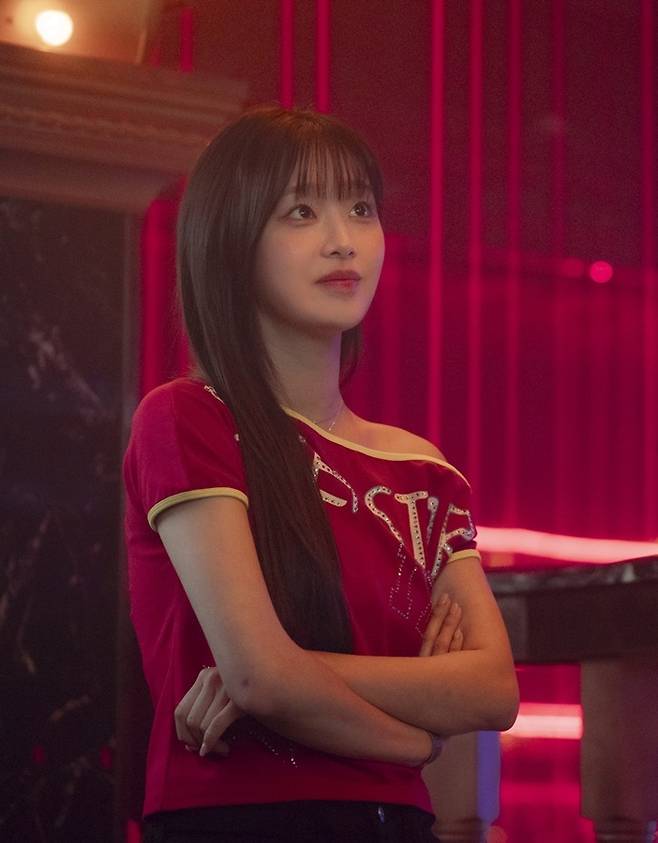 KBS2 새 수목극 ‘내 여자치구는 상남자’에서 강민주 역으로 출연한 배우 츄. 사진 스튜디오N, 블러썸엔터테인먼트, 플레이그라운즈