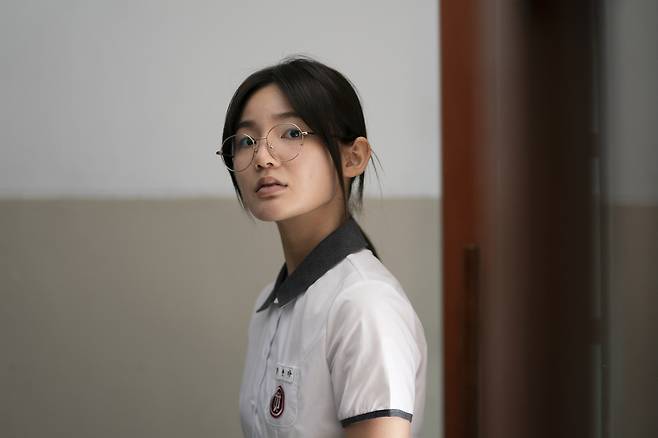 웨이브 오리지널 드라마 ‘S라인’ 한 장면. 사진 웨이브