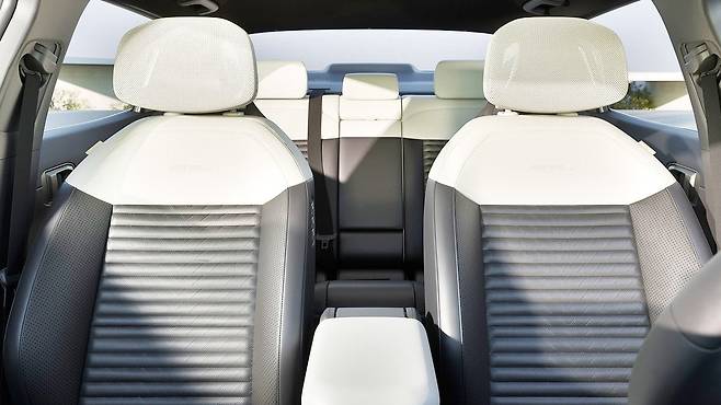 기아 EV4 해치백