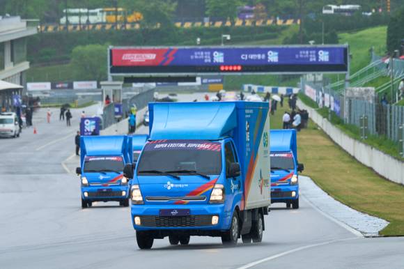 CJ대한통운의 매일 오네 택배 차량 이미지. [사진=CJ대한통운]