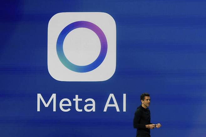 Meta Chief Product Officer Chris Cox speaks at LlamaCon 2025, an AI developer conference, in Menlo Park, California on April 29. [AP/YONHAP]