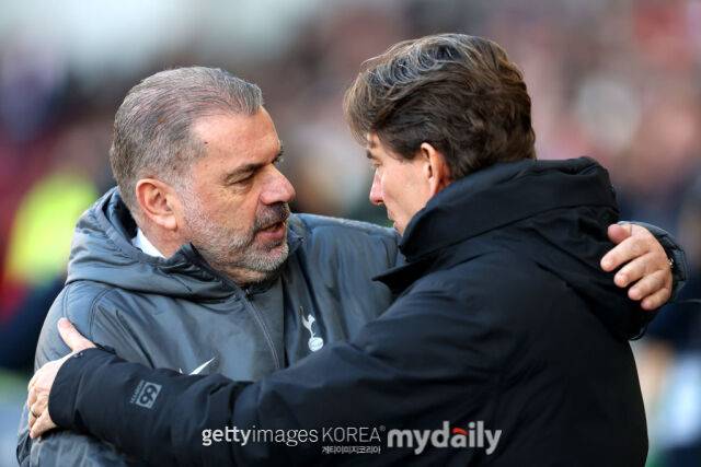 엔지 포스테코글루와 토마스 프랑크 감독. /게티이미지코리아