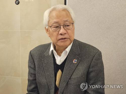 기자간담회 하는 이태식 과총 회장