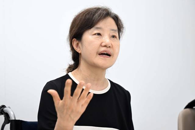 권옥자 한살림 상임대표가 서울경제신문과의 인터뷰에서 친환경 농업이 지구를 지키는 실질적인 대안이라고 강조하고 있다. 조태형 기자