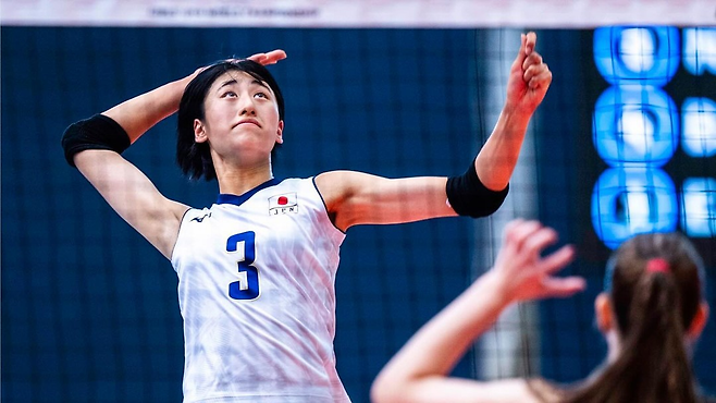 일본 여자배구 샛별 아키모토 미쿠. 발리볼트레일즈 캡처
