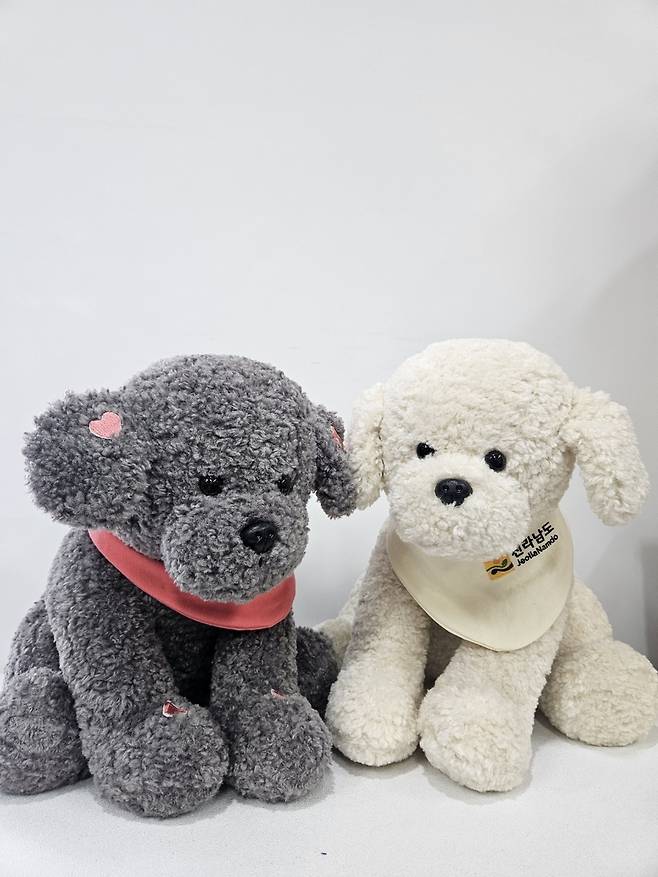 AI반려 돌봄 로봇 [전남도 제공.재판매 및 DB금지]