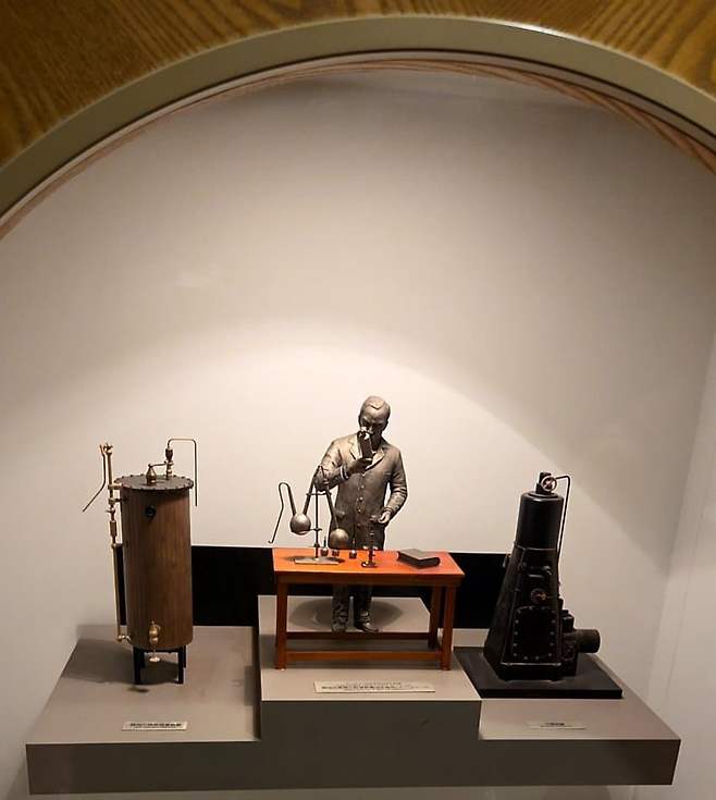 7fed8273b58568ff51ee82e14382706e2e485a1b1307ca8b613ec8500d59b4e48bfd