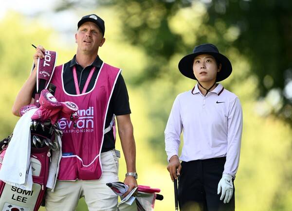 고진영, 김효주, 전인지, 최혜진, 황유민, 유해란, 윤이나, 임진희, 이소미, 신지은, 양희영, 이민지 프로, 넬리 코다, 리디아 고 등이 출전한 2025년 미국여자프로골프(LPGA) 투어 메이저 골프대회 아문디 에비앙 챔피언십 2라운드에서 이소미 프로가 경기하는 모습이다. 사진제공=MILLEREAU Philippe_아문디 에비앙 챔피언십 2025