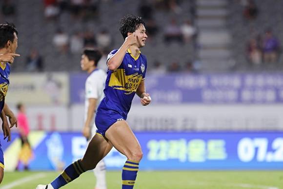 [사진=충남아산FC]