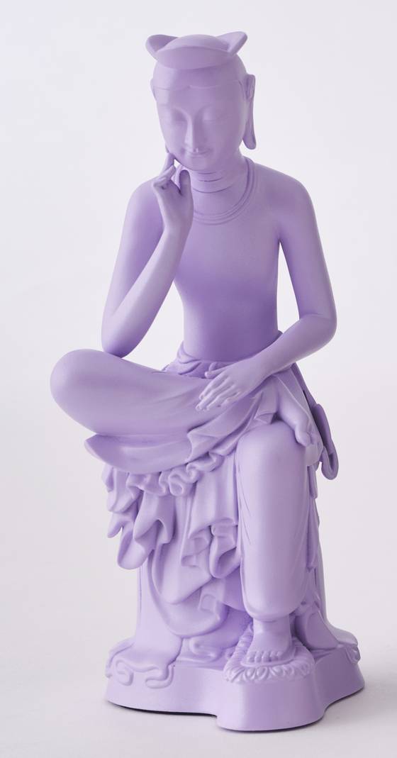 2020년 출시된 이래 꾸준히 사랑 받고 있는 반가사유상 미니어처. [사진 국립박물관문화재단]