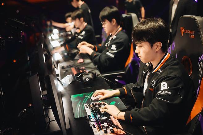 T1 선수단. 라이엇게임즈 제공