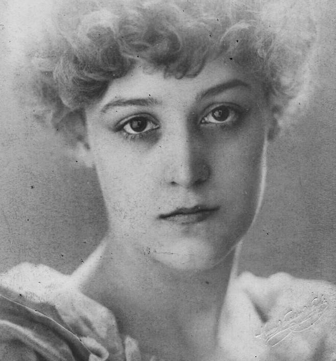 도로시 딘 [Hernry Van der Weyde]