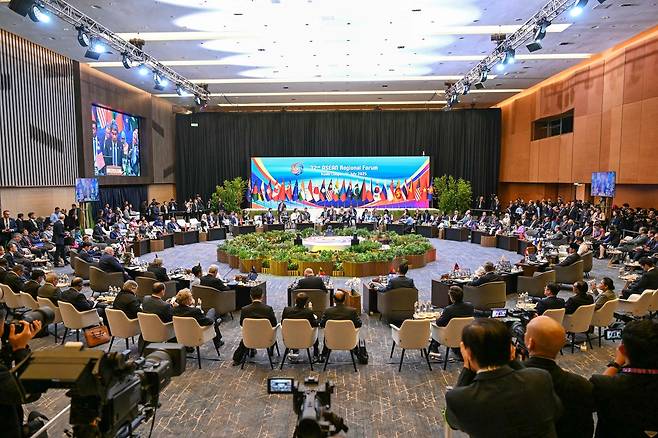 11일(현지시간) 말레이시아 쿠알라룸프르에서 ARF 외교장관 회의가 열리고 있다. [AFP]