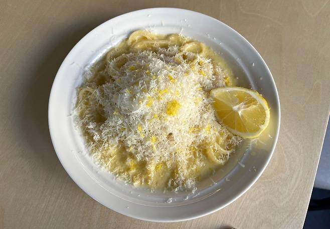 레몬치즈 링귀니 파스타