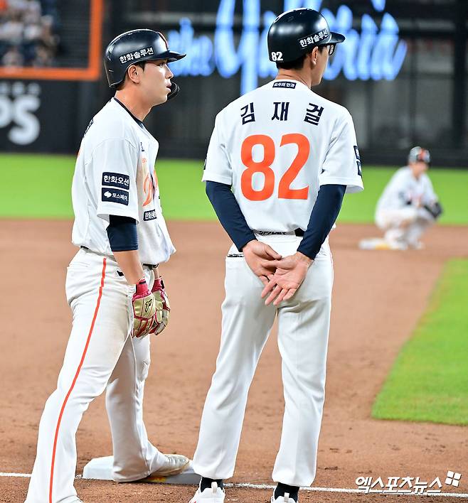 10일 오후 대전 한화생명 볼파크에서 열린 '2025 신한 SOL Bank KBO리그' KIA 타이거즈와 한화 이글스의 경기, 5회말 2사 만루 상황에서 견제사를 당한 한화 유로결이 아쉬워하고 있다. 엑스포츠뉴스 DB