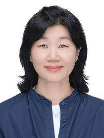 이윤정/시인