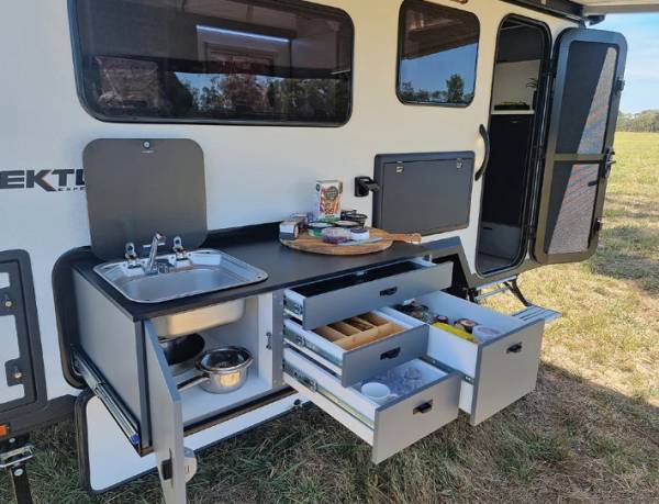 출처 : 캐러밴 월드