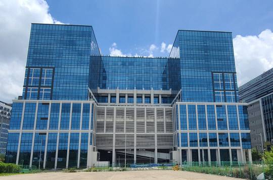 아산시 탕정연 민간지식산업센터 플렉스온 모습. 윤평호 기자