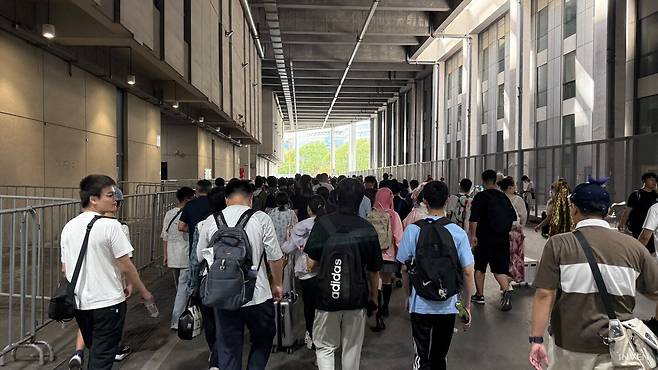 ▲ 이, 이것은 오늘 하루 통조림이 될 것이라는 징조