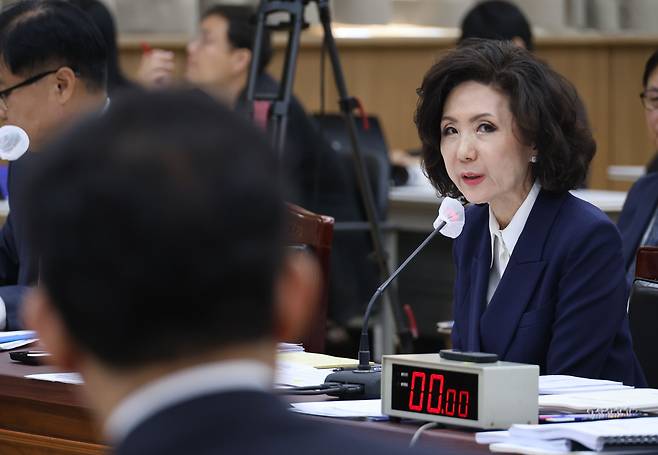 2023년 10월 충남대 총장 재직당시 국회 교육위 국정감사에 출석한 이진숙 후보자.