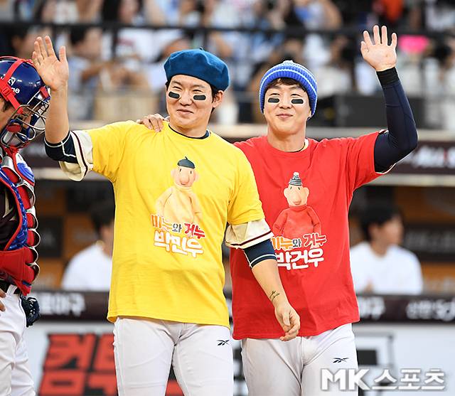 올스타전에서 패트와 매트 퍼포먼스를 선보인 박민우와 박건우. 사진(대전)=천정환 기자