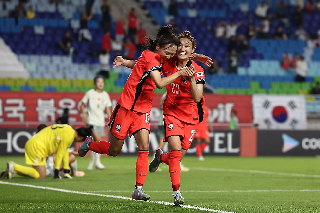 기뻐하는 장슬기. 사진=연합뉴스