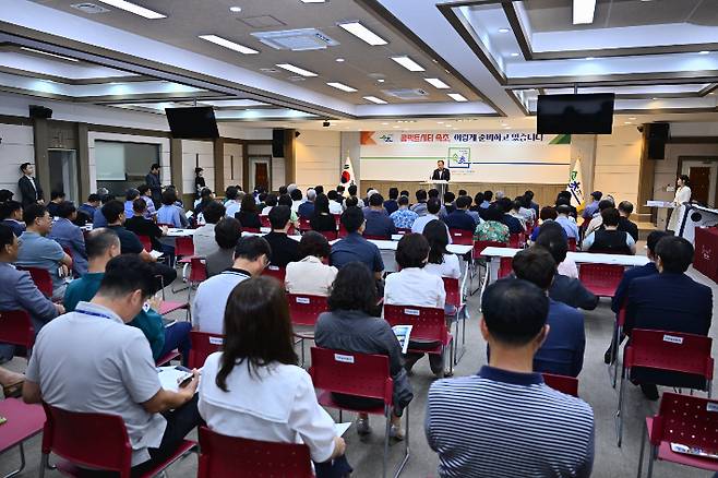 속초시는 지난 11일 시청 대회의실에서 '콤팩트시티 속초, 이렇게 준비하고 있습니다'라는 제목의 설명회를 개최했다. 속초시 제공