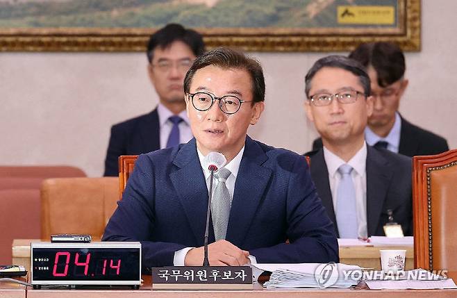 전재수 해양수산부 장관 후보자가 14일 서울 여의도 국회 농림축산식품해양수산위원회 전체회의에서 열린 인사청문회에서 의원 질의에 답변하고 있다./사진=연합뉴스