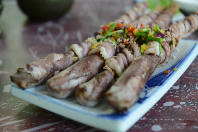 남도의 게미가 인상적인 낙지호롱구이.