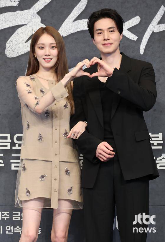 14일 오후 서울 더링크서울 호텔에서 JTBC 금요시리즈 '착한 사나이' 제작발표회가 열렸다. 이날 송해성 연출과 배우 이동욱, 이성경, 박훈, 오나라, 류혜영이 참석했다. 박세완 엔터뉴스팀 기자 park.sewan@jtbc.co.kr