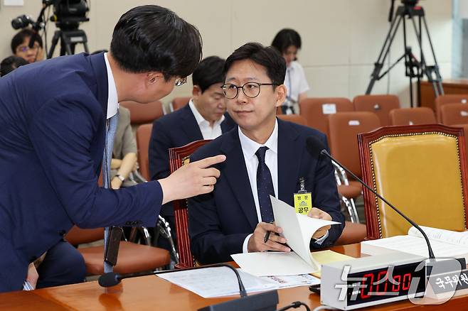 배경훈 과학기술정보통신부 장관 후보자가 14일 오전 서울 여의도 국회 과학기술정보방송통신위원회에서 인사청문회 시작을 기다리고 있다. 2025.7.14/뉴스1 ⓒ News1 안은나 기자