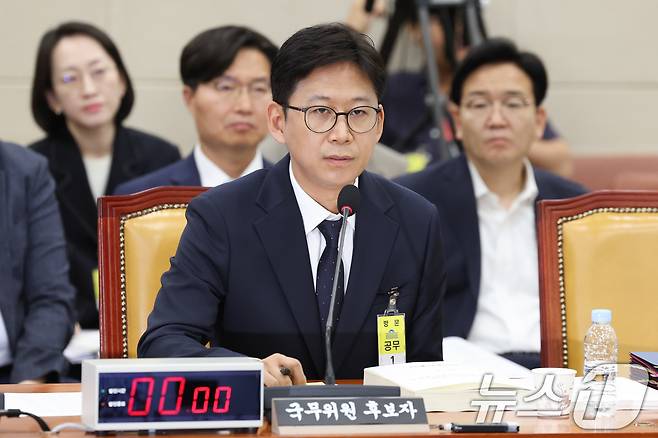 배경훈 과학기술정보통신부 장관 후보자가 14일 오후 서울 여의도 국회 과학기술정보방송통신위원회에서 열린 인사청문회에서 의원 질의에 답하고 있다. 2025.7.14/뉴스1 ⓒ News1 안은나 기자