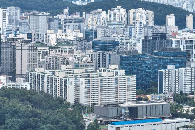 서울 시내 아파트 단지. [연합뉴스]