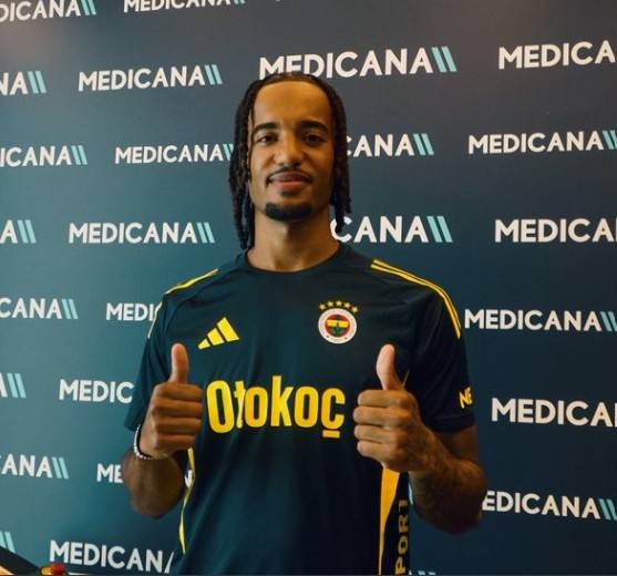 아치 브라운(페네르바체). 페네르바체 X 캡처