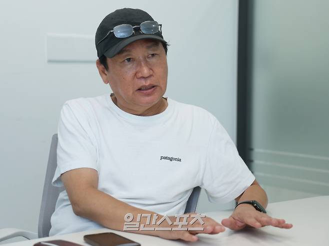 리얼라이즈픽쳐스 원동연 대표가 7일 오후 서울 중구 순화동 KG타워에서 일간스포츠와 인터뷰를 진행하고 있다. 서병수 기자 qudtn@edaily.co.kr /2025.07.07/