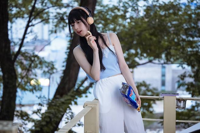 A still from “Doona!” (2023), a Netflix rom-com original series based on Naver Webtoon series “The Girl Downstairs [Doona!]” (2019-2022) [NETFLIX]