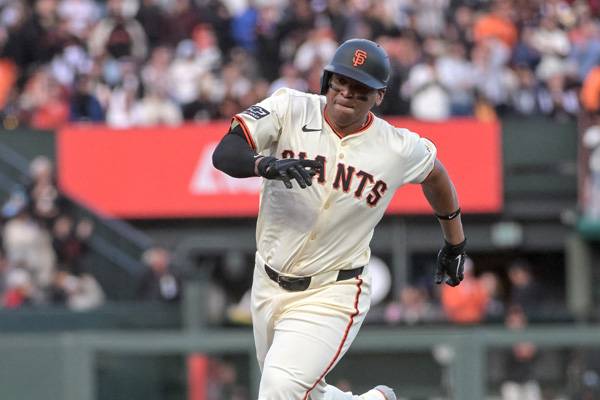 데버스는 온전하지 않은 몸 상태로 경기를 소화중이다. 사진= Ed Szczepanski-Imagn Images= 연합뉴스 제공