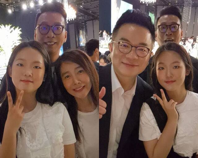 박혜이는 강수지, 김태균과 사진을 찍고 있다. / 김지혜 소셜미디어 계정