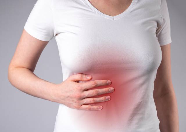 소화불량, 이유 없는 체중 감소 등의 증상이 나타날 경우 췌장암 가능성이 있기 때문에 무심히 넘기지 말고 건강검진을 받아보는 것이 좋다. 사진은 기사의 특정 사실과 관련 없음. 게티이미지뱅크