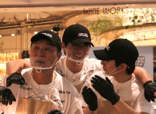사진제공|티캐스트