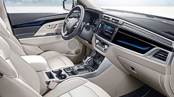 KGM 현행 코란도 실내