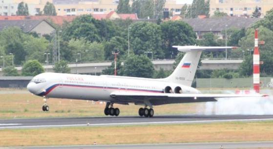 러시아 항공기(Il-62m)가 독일 베를린의 테겔 공항에 착륙하고 있다(기사와 무관). 홈페이지 캡처