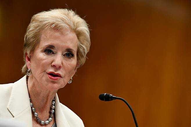 3일(현지시간) 린다 맥마흔 미국 교육부장관이 워싱턴 DC 국회의사당에서 열린 상원 예산위원회 청문회에 참석해 교육부 예산에 대해 설명하고 있다. 2025.06.03  /로이터=뉴스1