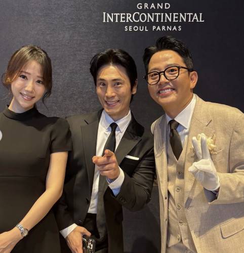 왼쪽부터 조유리 김재우 김준호/조유리 소셜 계정 캡처