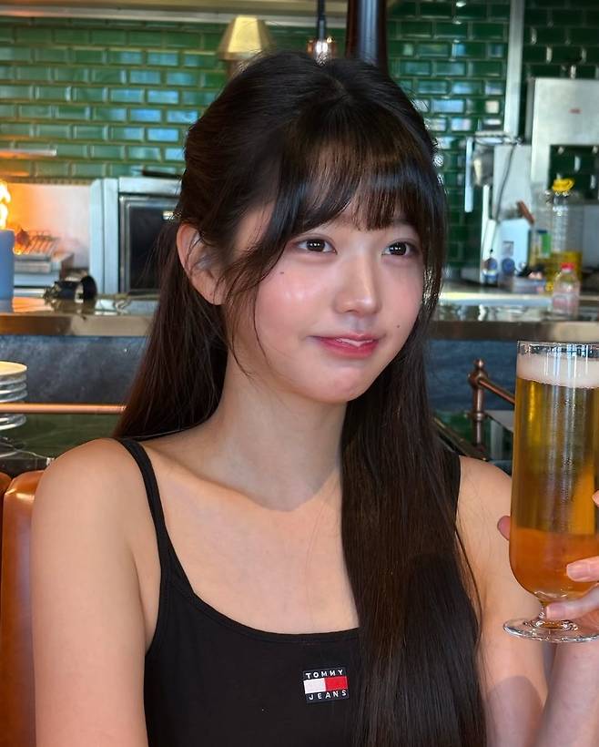 장원영 인스타그램 캡처.