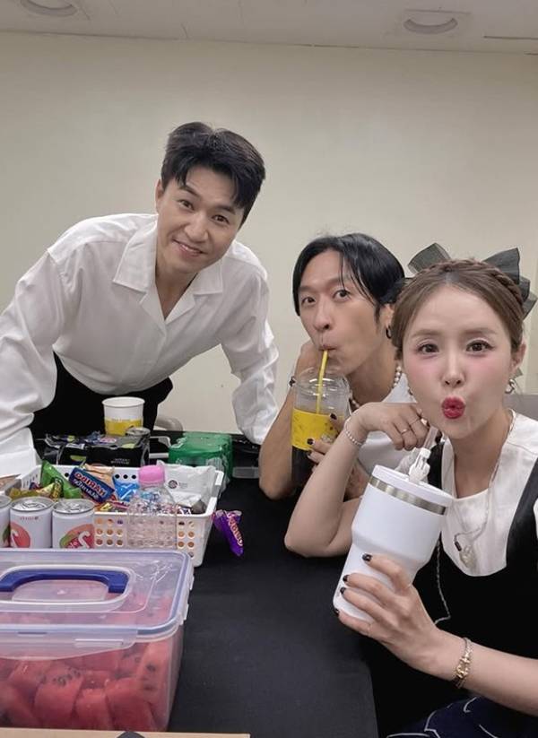 사진=신지 SNS
