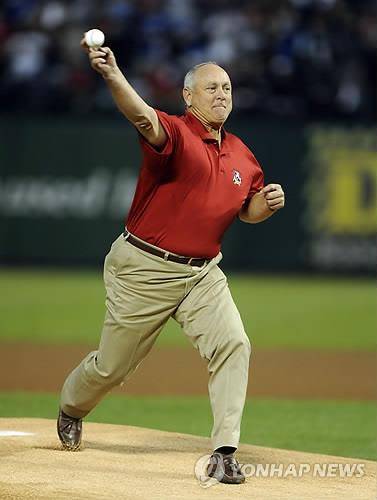 현역 시절 커브를 주무기로 MLB를 호령했던 놀런 라이언 [EPA=연합뉴스]