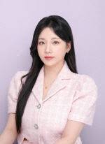 최정민 평론가.